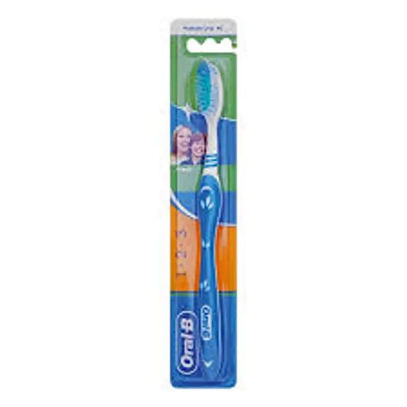 Oral B Toothbrush 1.2.3 Fresh 40 Medium